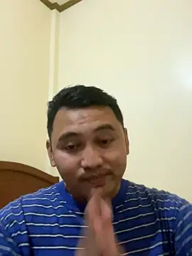 BicuriousExploer online show from November 14, 2025, 4:33 am