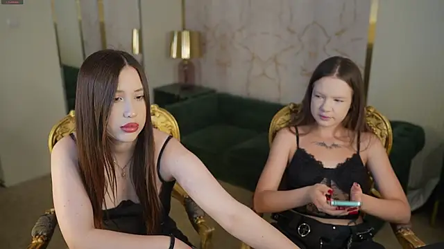 Claire Dreams online show from October 3, 2025, 2:25 pm