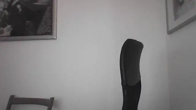 Snapshot of FROCETTO93 chatting on September 25, 2025, 1:15 pm FROCETTO93 online show from September 25, 2025, 1:15 pm