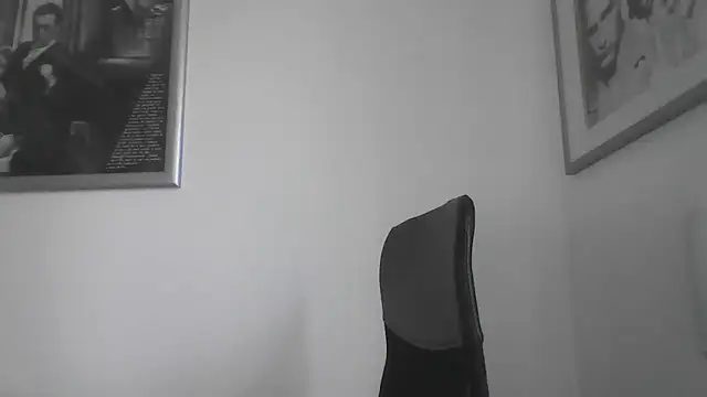 Snapshot of FROCETTO93 chatting on October 1, 2025, 2:34 pm FROCETTO93 online show from October 1, 2025, 2:34 pm