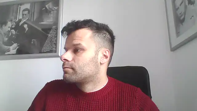 Snapshot of FROCETTO93 chatting on February 19, 2026, 7:59 am FROCETTO93 online show from February 19, 2026, 7:59 am