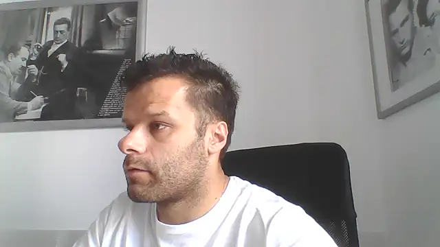 Snapshot of FROCETTO93 chatting on June 19, 2026, 6:40 am FROCETTO93 online show from June 19, 2026, 6:40 am