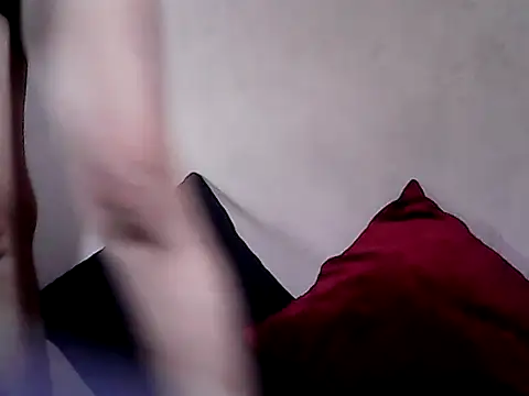 Snapshot of sh1nbae chatting on September 25, 2025, 8:07 am sh1nbae online show from September 25, 2025, 8:07 am