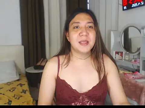 stellahugeX online show from April 12, 2026, 12:26 am