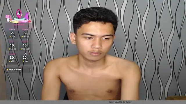 Demure Asian143 online show from November 29, 2025, 7:28 pm