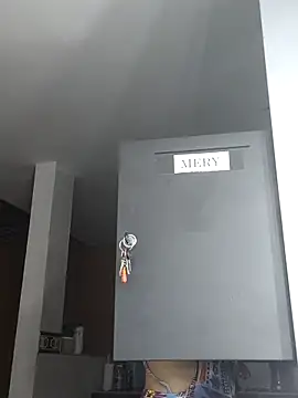 Merybeks online show from April 17, 2026, 10:07 am