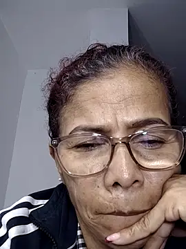Snapshot of Merybeks chatting on May 14, 2026, 10:00 am Merybeks online show from May 14, 2026, 10:00 am