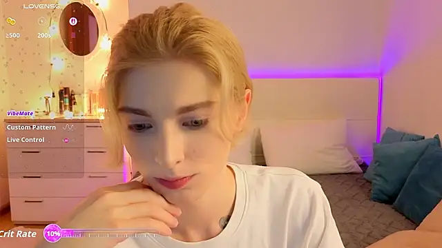 fiachand online show from March 9, 2026, 6:01 pm