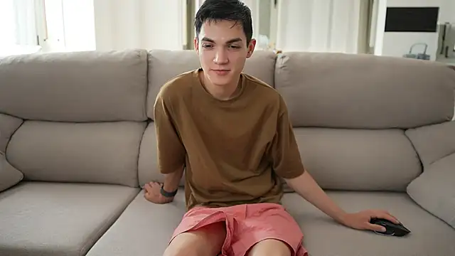 Snapshot of MattyandAiden chatting on May 24, 2026, 4:12 pm MattyandAiden online show from May 24, 2026, 4:12 pm