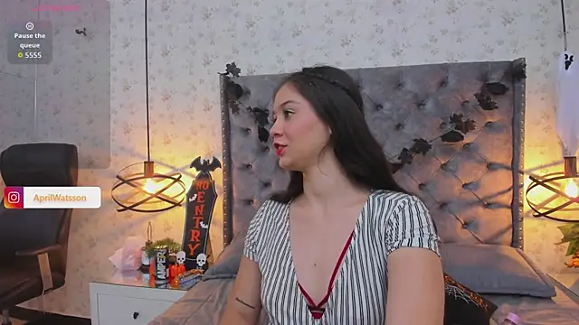 Aprilwatson online show from October 19, 2025, 1:56 pm