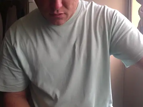 zeusmasterhorny online show from September 18, 2025, 1:57 pm