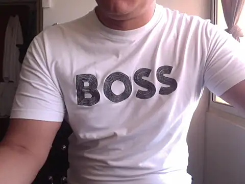 zeusmasterhorny online show from September 24, 2025, 1:47 pm