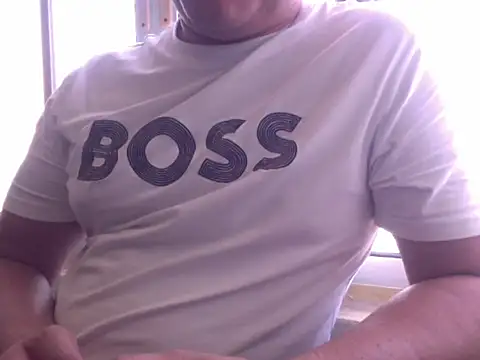 zeusmasterhorny online show from October 21, 2025, 3:24 pm