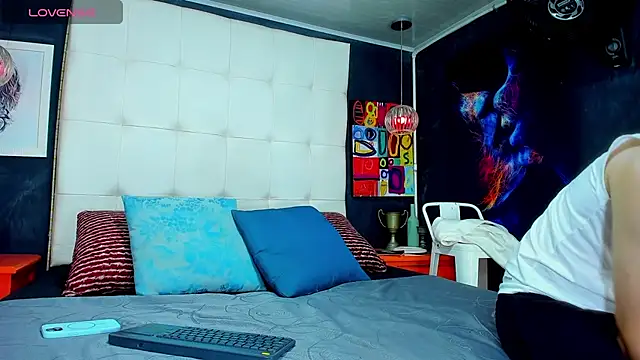 Snapshot of Matteo12_ chatting on September 14, 2025, 4:22 am Matteo12 online show from September 14, 2025, 4:22 am