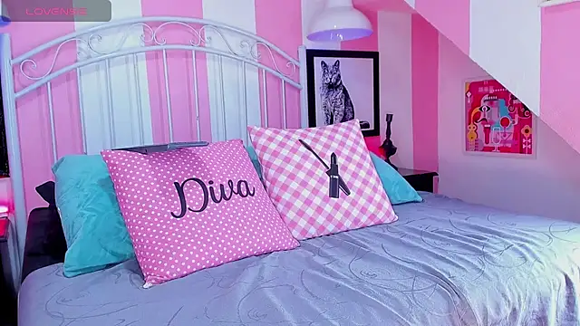 Snapshot of Matteo12_ chatting on October 1, 2025, 1:22 am Matteo12 online show from October 1, 2025, 1:22 am