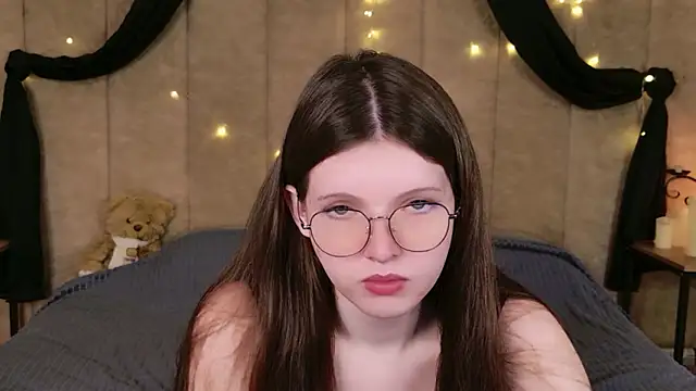 Gaby Essen online show from February 25, 2026, 8:40 pm