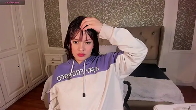 Jolie price online show from December 5, 2025, 3:26 am