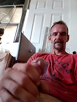 Snapshot of Hungwell1515 chatting on September 15, 2025, 12:38 pm Hungwell1515 online show from September 15, 2025, 12:38 pm