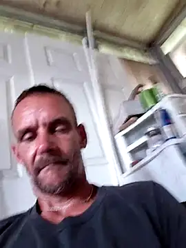 Snapshot of Hungwell1515 chatting on October 7, 2025, 4:37 pm Hungwell1515 online show from October 7, 2025, 4:37 pm