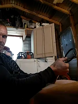 Snapshot of Hungwell1515 chatting on November 6, 2025, 4:19 pm Hungwell1515 online show from November 6, 2025, 4:19 pm