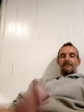 Snapshot of Hungwell1515 chatting on November 12, 2025, 1:55 pm Hungwell1515 online show from November 12, 2025, 1:55 pm