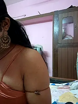 tharki-anand online show from April 14, 2026, 6:25 pm