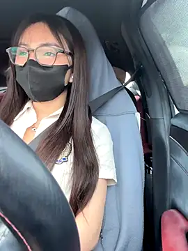 Snapshot of Linh_2004 chatting on October 16, 2025, 5:52 am Linh 2004 online show from October 16, 2025, 5:52 am