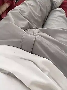 zorhotty online show from February 15, 2026, 10:03 am