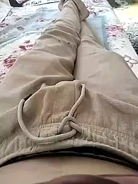 zorhotty online show from July 10, 2026, 8:18 am