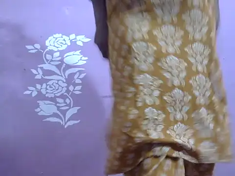 LIYO  online show from September 25, 2025, 8:51 am