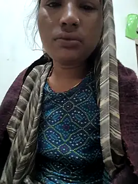 Hot raaani online show from February 20, 2026, 12:51 am