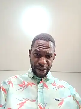 Snapshot of Fizozoo chatting on March 1, 2026, 1:24 pm Fizozoo online show from March 1, 2026, 1:24 pm