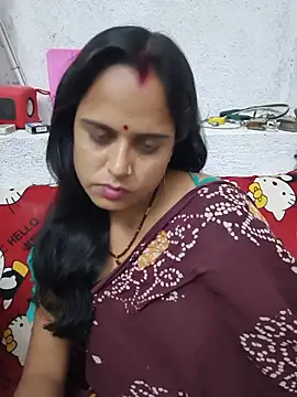 Hot-Riya001 online show from May 28, 2026, 6:16 pm