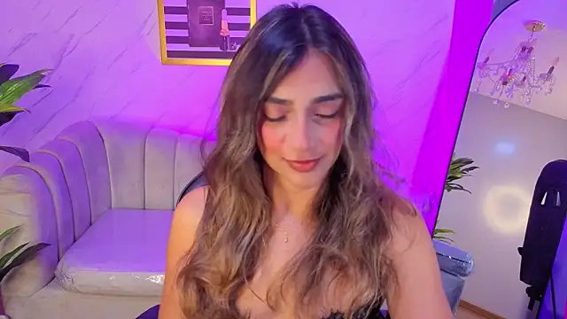 Snapshot of agatha_brooks_t chatting on June 16, 2026, 12:41 pm agatha brooks t online show from June 16, 2026, 12:41 pm