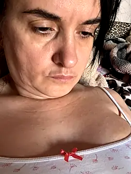 TriumphLove online show from November 24, 2025, 7:08 am