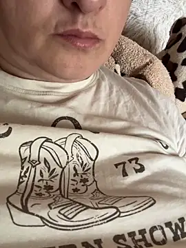 TriumphLove online show from April 21, 2026, 6:09 am