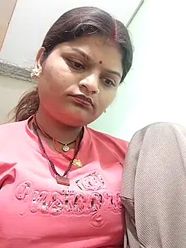 Hot mirchjii online show from October 18, 2025, 12:24 am