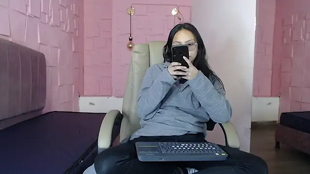 Snapshot of katalina07_1 chatting on March 21, 2026, 1:58 pm katalina07 1 online show from March 21, 2026, 1:58 pm