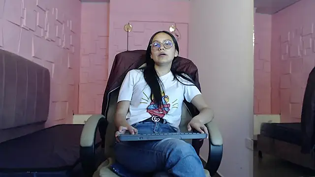 Snapshot of katalina07_1 chatting on March 29, 2026, 8:09 pm katalina07 1 online show from March 29, 2026, 8:09 pm