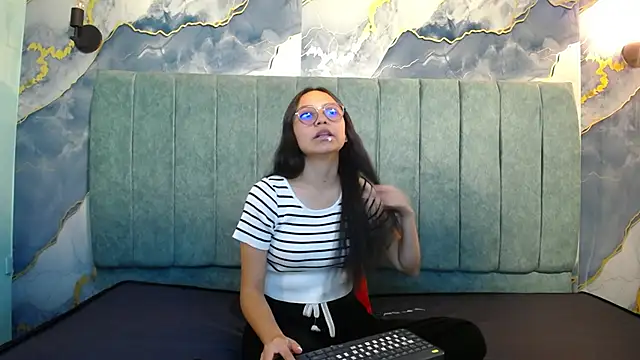 Snapshot of katalina07_1 chatting on April 12, 2026, 6:02 pm katalina07 1 online show from April 12, 2026, 6:02 pm