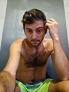 Alex-andru88 online show from October 7, 2025, 10:23 am