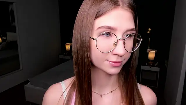 EditaBand online show from December 5, 2025, 7:10 pm