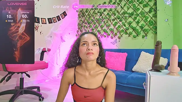 Karen Ariass online show from October 27, 2025, 1:59 pm