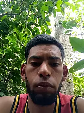 Negritohot2828 online show from September 12, 2025, 7:47 pm