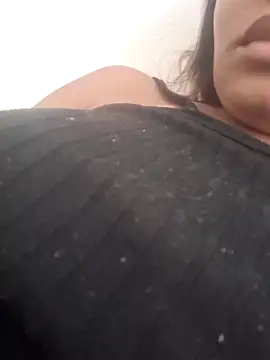 Snapshot of jujuhpimenta chatting on September 16, 2025, 3:35 pm jujuhpimenta online show from September 16, 2025, 3:35 pm