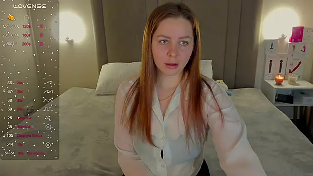 Snapshot of MikaBloom chatting on February 2, 2026, 1:48 am MikaBloom online show from February 2, 2026, 1:48 am