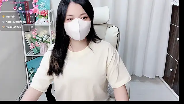 Snapshot of phuongnhi_ chatting on July 1, 2026, 2:18 pm phuongnhi online show from July 1, 2026, 2:18 pm