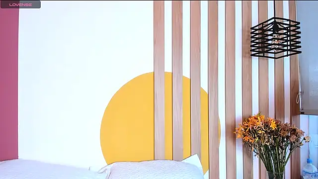 SashaGreyy  online show from November 19, 2025, 9:37 pm