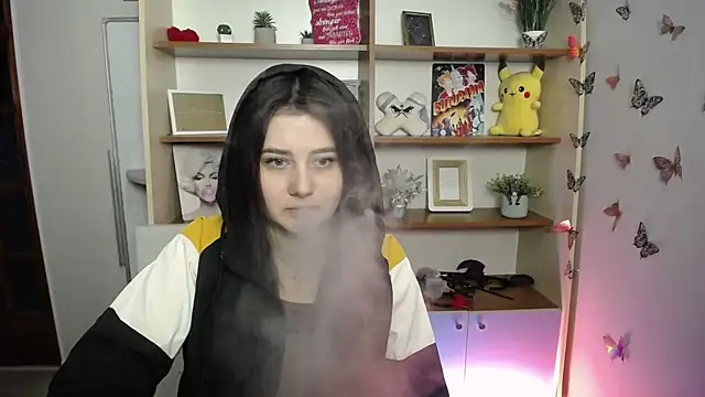 Snapshot of Katrin_kiss_ chatting on April 29, 2026, 12:20 pm Katrin kiss online show from April 29, 2026, 12:20 pm