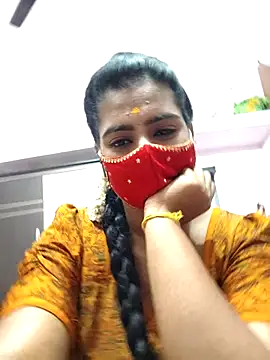 Tamil-Meenu12 online show from November 17, 2025, 6:41 am